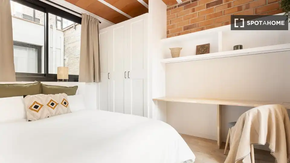 Wohnung zur Miete in Sants