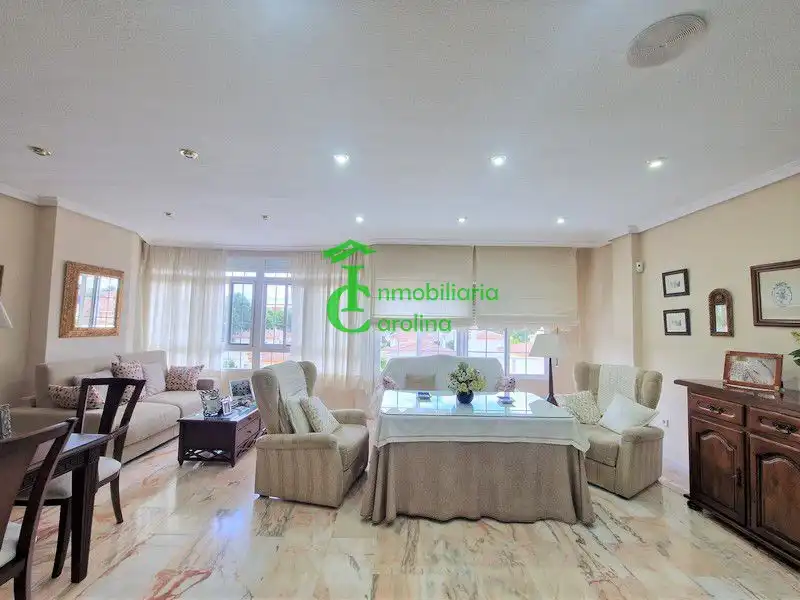 Wohnzimmer von Wohnung zum Verkauf in La Carolina mit Klimaanlage, Heizung und Abstellraum