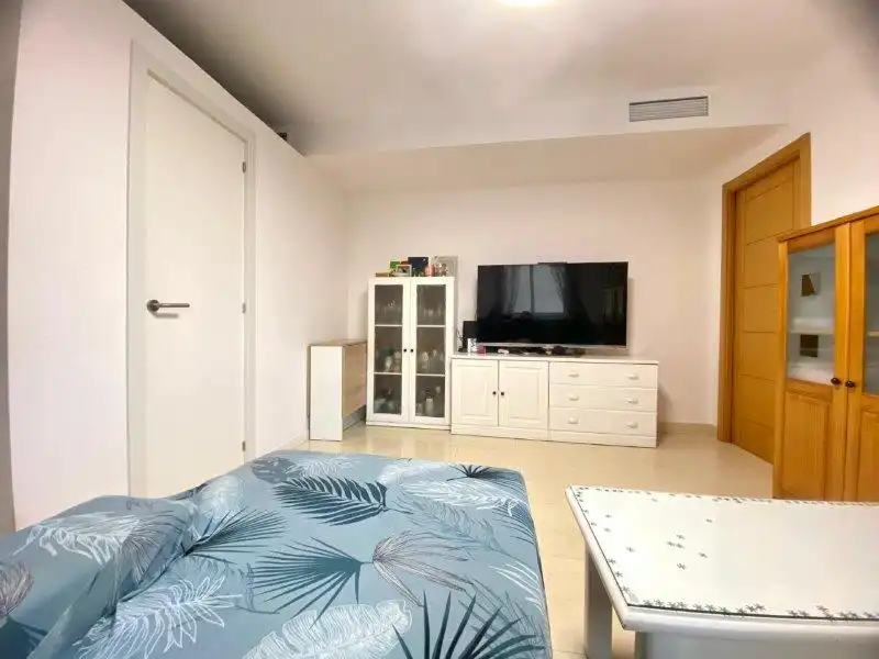 Habitación de Piso en venta en Málaga con Aire acondicionado y Calefacción