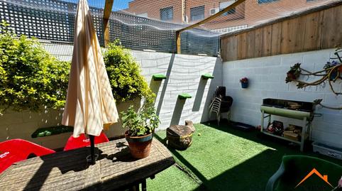 Foto 4 de Casa adosada en venta en Calle Trastamara, La Puebla de Alfindén, Zaragoza