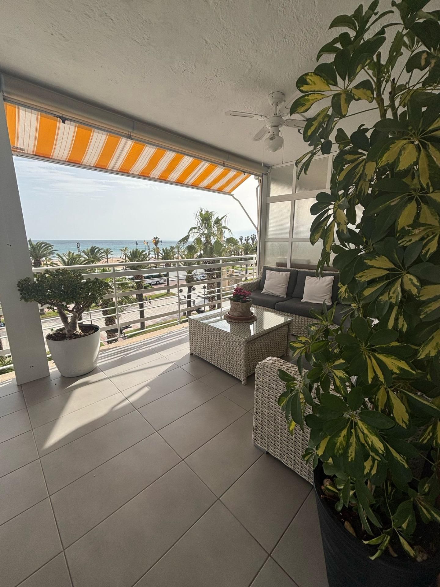 Terrassa de Pis en venda en Salou amb Aire condicionat, Calefacció i Jardí privat