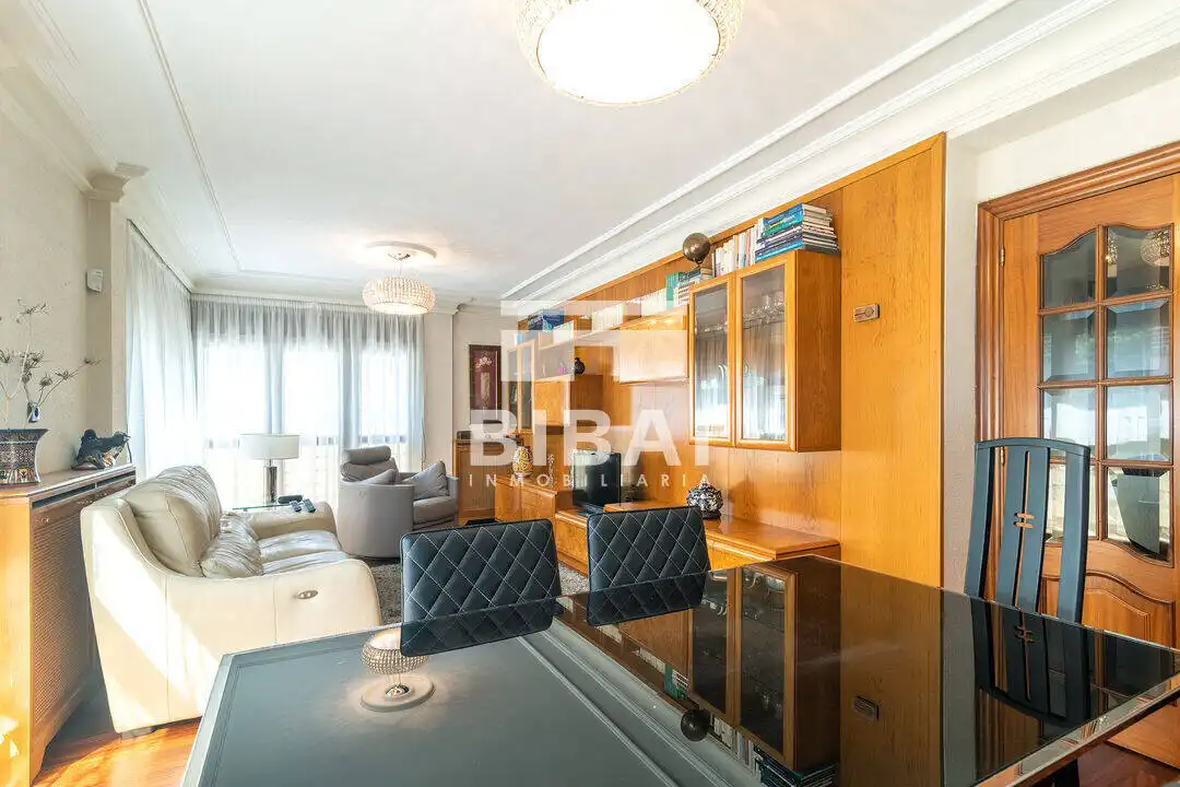 Schlafzimmer von Wohnung zum Verkauf in Arrasate / Mondragón mit Heizung, Abstellraum und Alarm