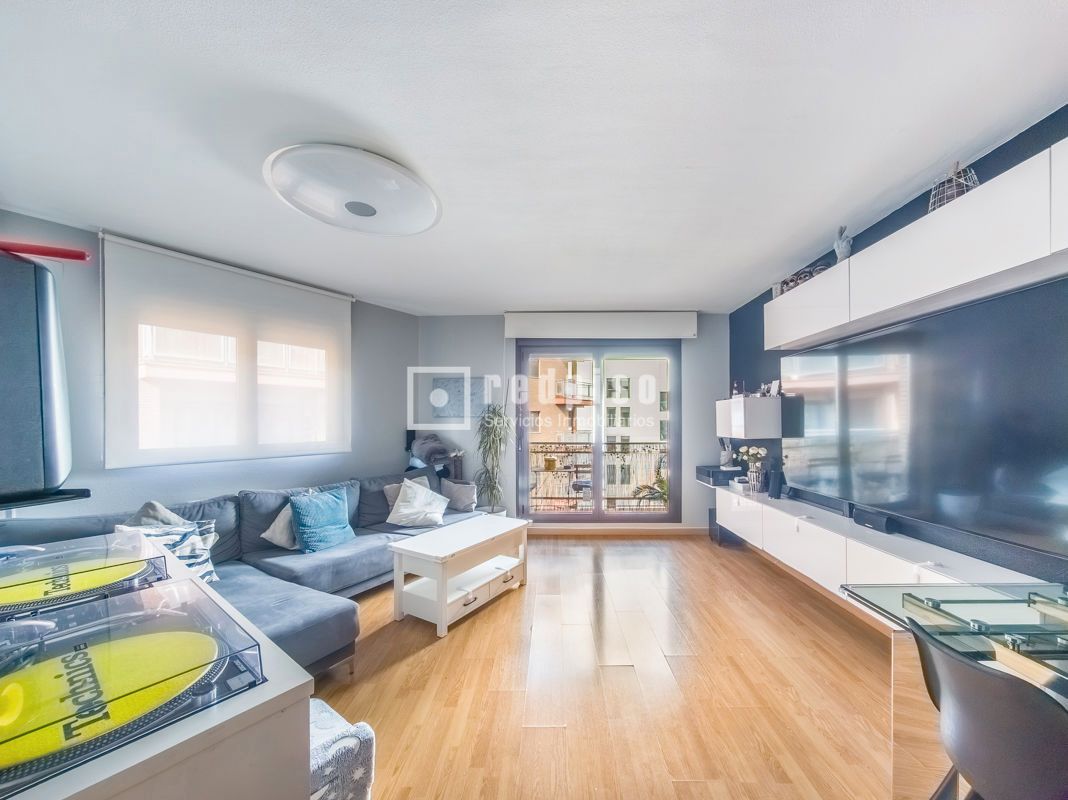 Sala d'estar de Pis en venda en Rivas-Vaciamadrid amb Aire condicionat, Calefacció i Jardí privat