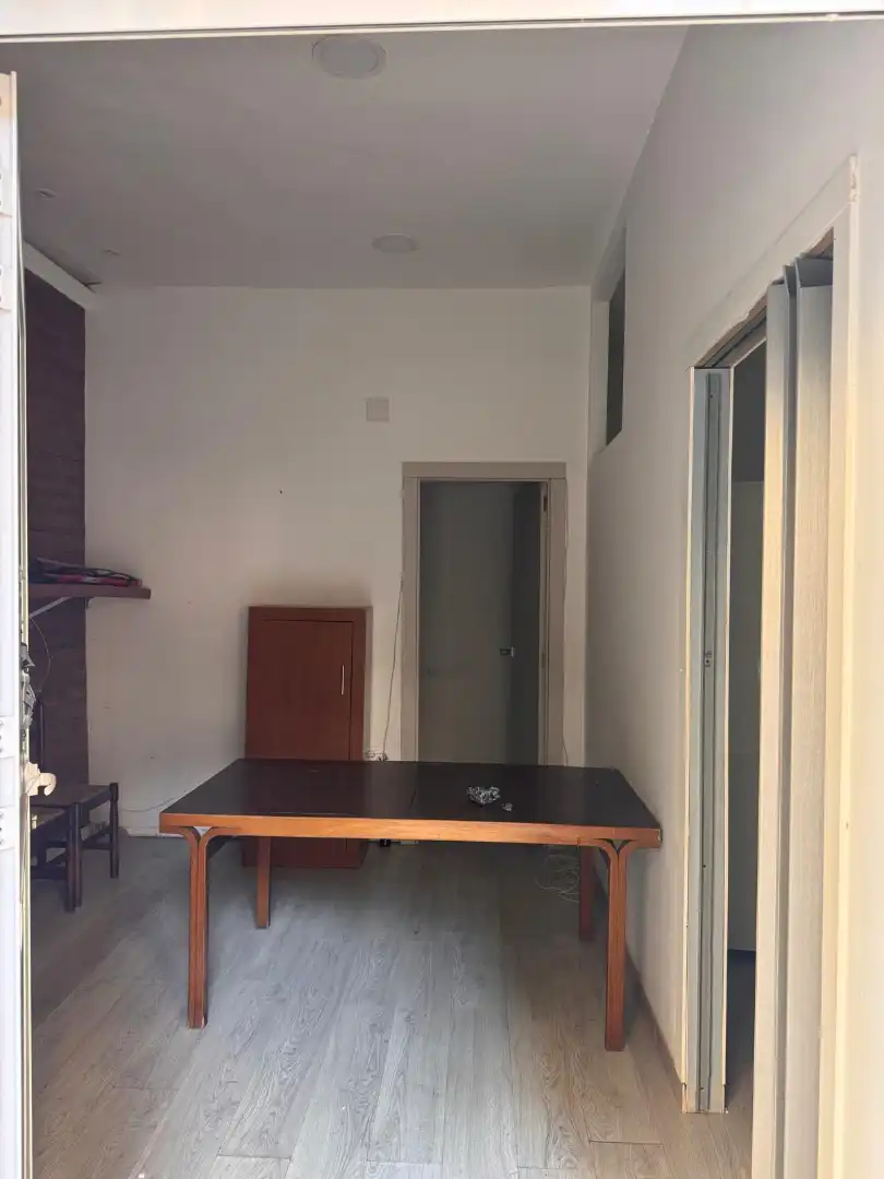 Local comercial en venta en Calle Muñoz Degraín 3, imagen 2