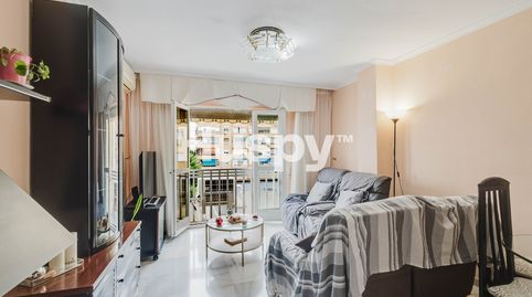 Foto 2 de Piso en venta en Calle Frigiliana, Girón - Las Delicias, Málaga Capital