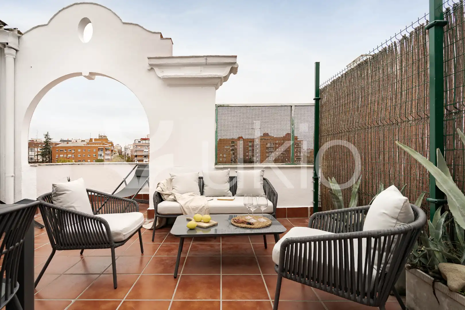Apartamento de alquiler en Avenida de los Toreros, Guindalera