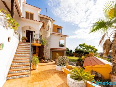 Casa rustica con piscina in vendita a La Sentiu