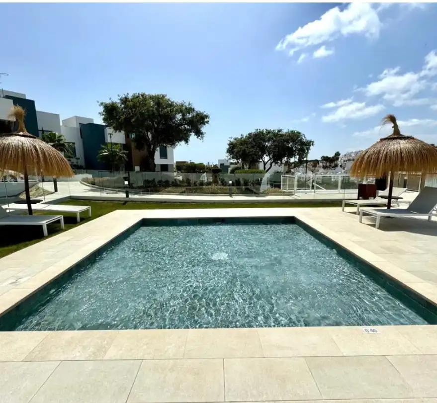 Piso con piscina en venta en Elviria - Cabopino, imagen 7