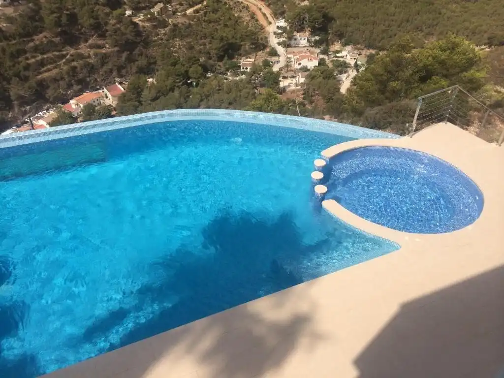 Piscina de Casa o xalet en venda en Jávea / Xàbia