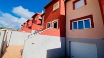 Vista exterior de Casa o xalet en venda en Los Yébenes amb Aire condicionat i Calefacció