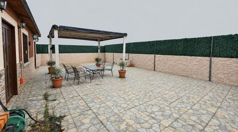 CASALIA presenta: Edificio Coliving en Rentabilidad – 5 Hab. Premium junto a Renfe Parla., imagen 2