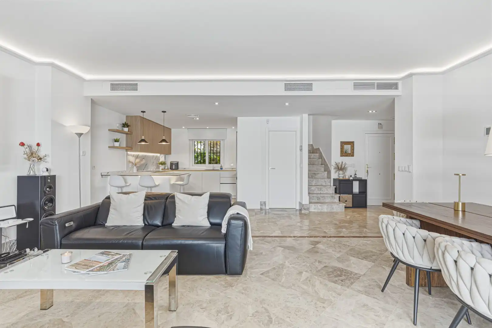 House with terrace for sale in Elviria - Cabopino, imagen 6