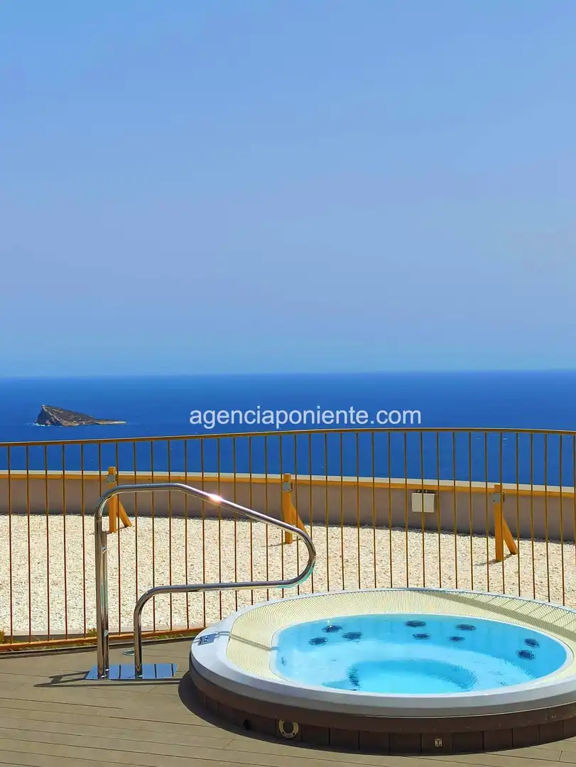 Apartament de lloguer a Avenida Mexico, Playa Poniente