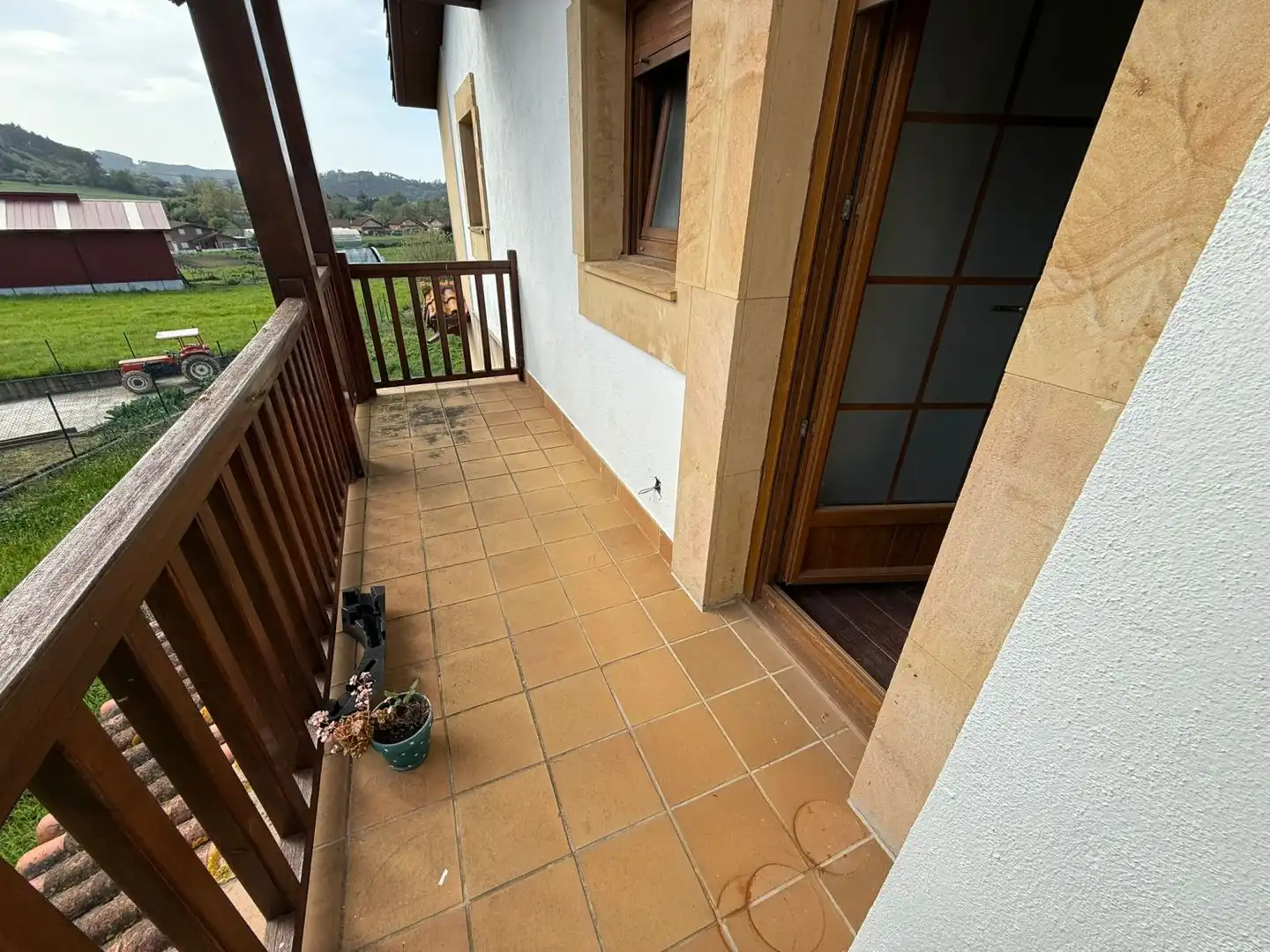 Terrassa de Casa o xalet en venda en Bárcena de Cicero amb Calefacció, Jardí privat i Terrassa