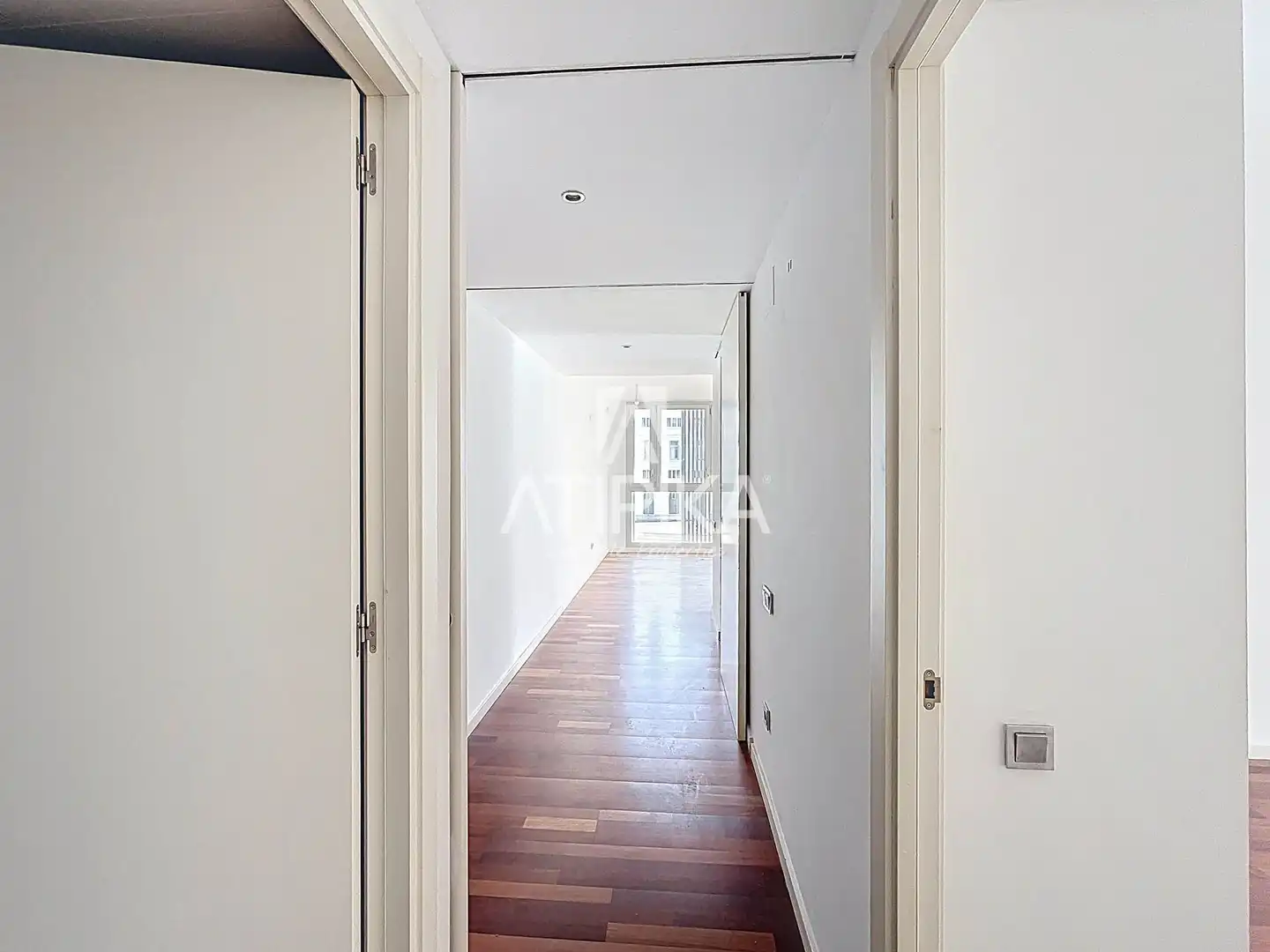 Piso en venta en Barcelona con Aire acondicionado, Parquet y Trastero