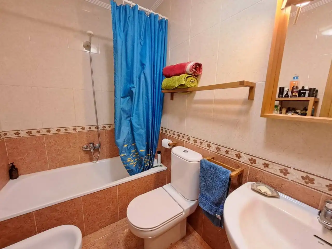 Bathroom of Attic for sale in Burgos  with Heating, Parquet flooring and Storage room