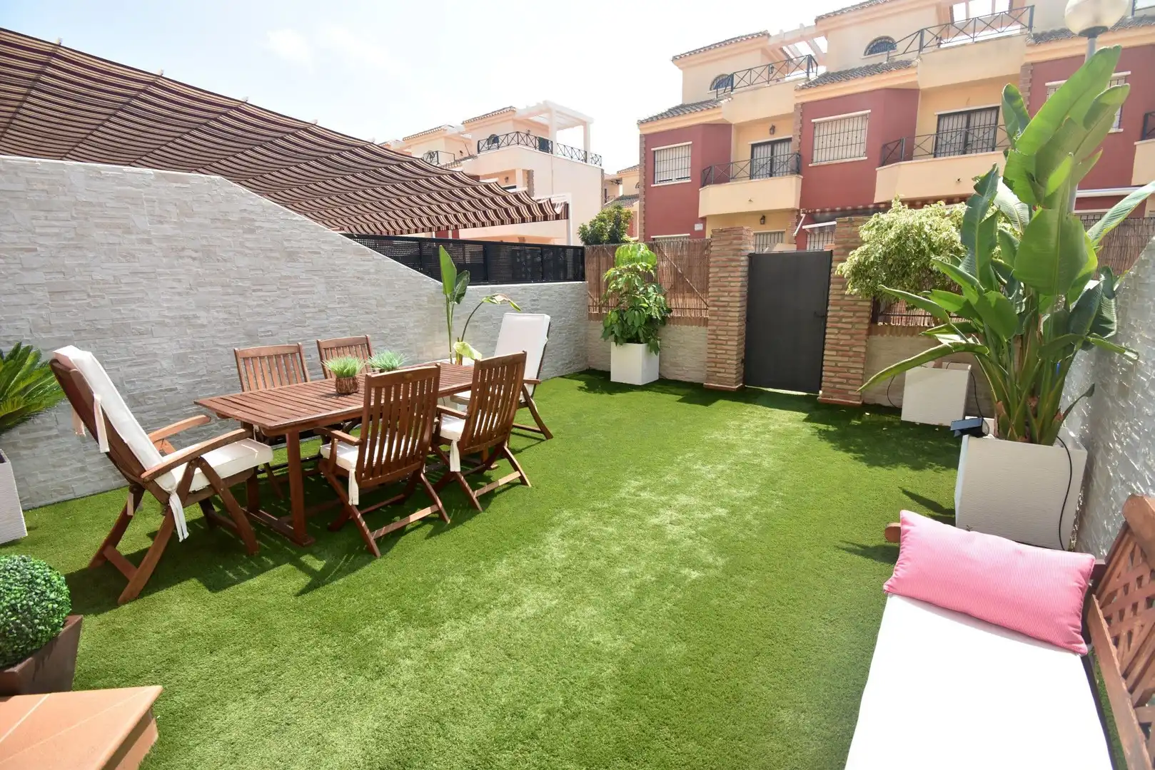 Terraza de Dúplex en venta en Pilar de la Horadada con Aire acondicionado, Calefacción y Jardín privado