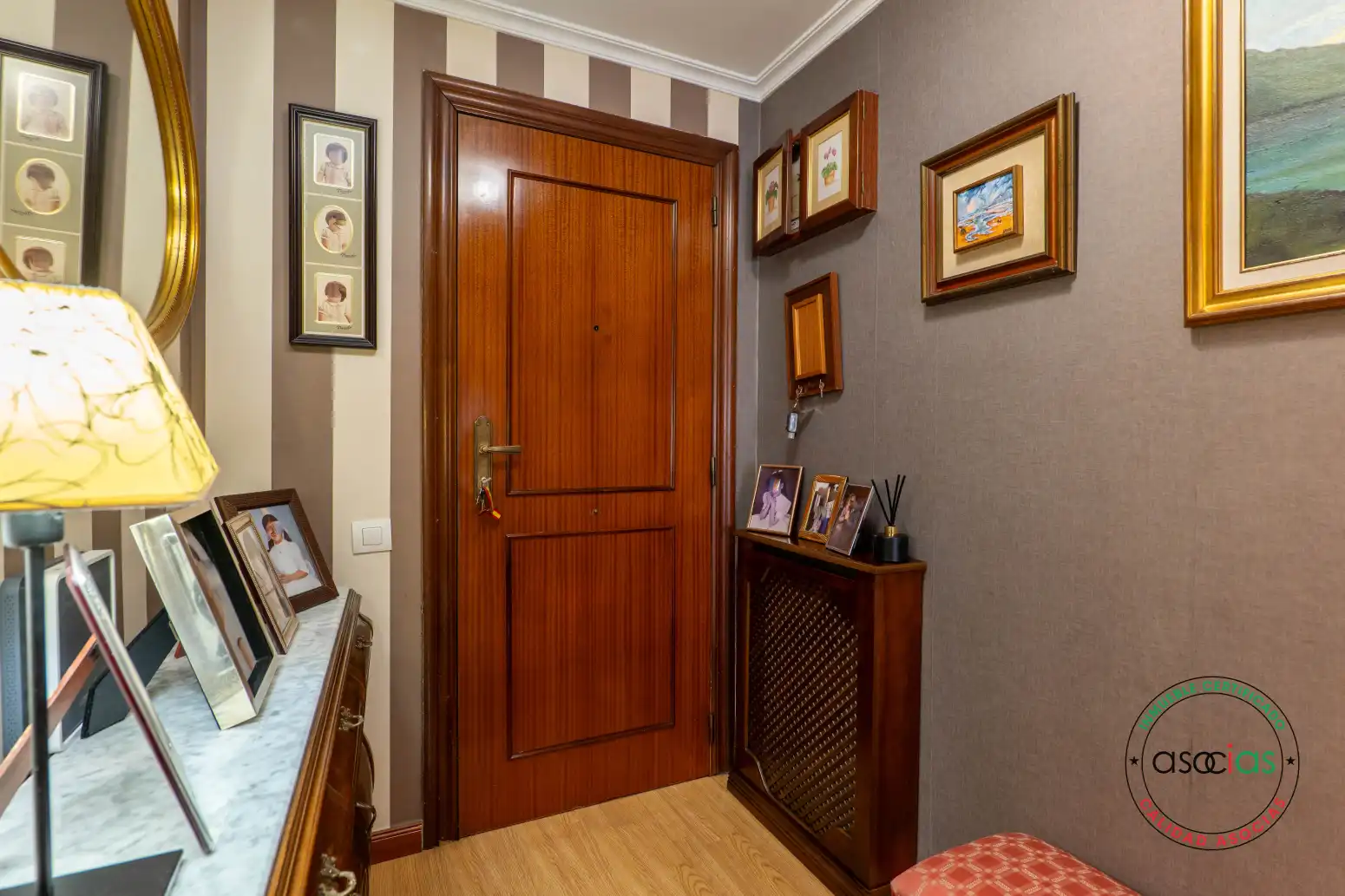 Piso en venta en Gijón  con Calefacción, Parquet y Amueblado