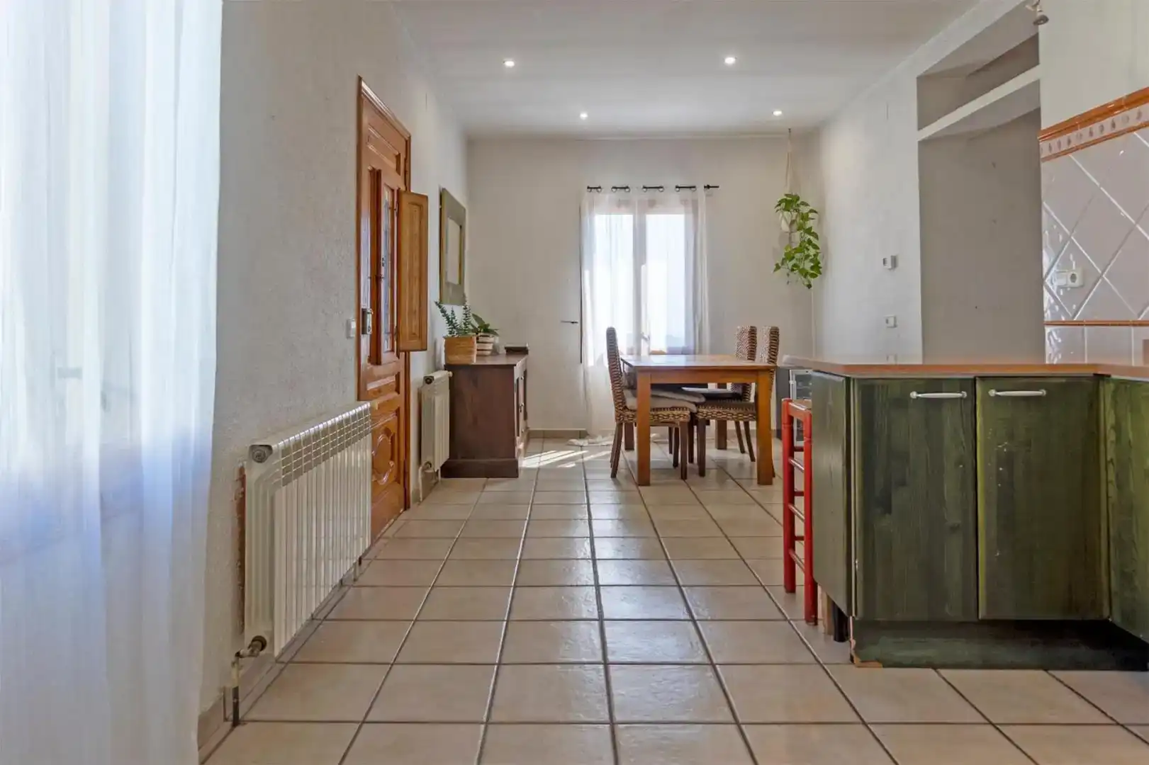 Comedor de Casa o chalet en venta en Olivella, Barcelona
