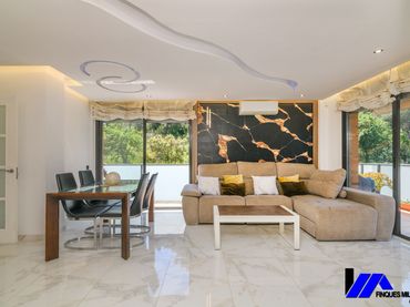 Duplex con balcone in vendita a Can Tintorer - Can Tries