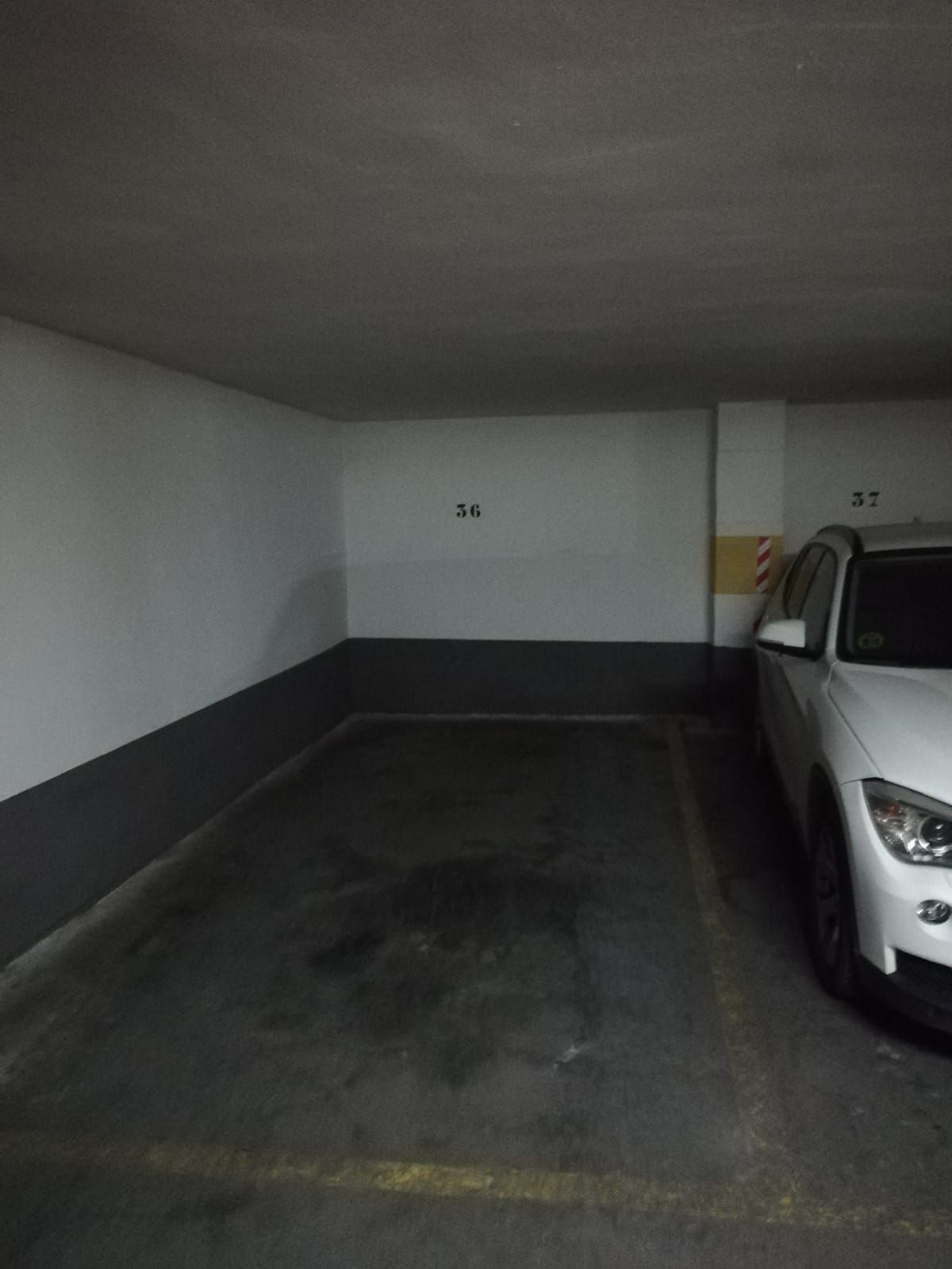 Garaje de alquiler en N/A, -1, Pajaritos, Beiro