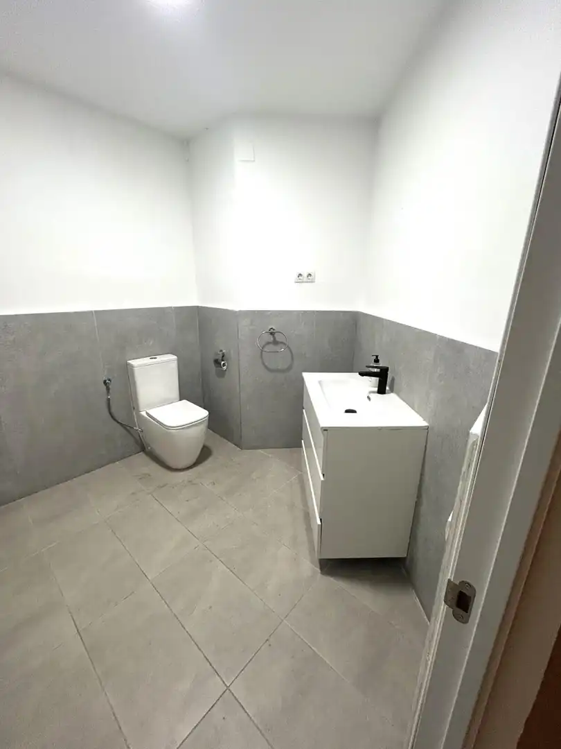 Local comercial en alquiler en Carrer CORSEGA, imagen 5