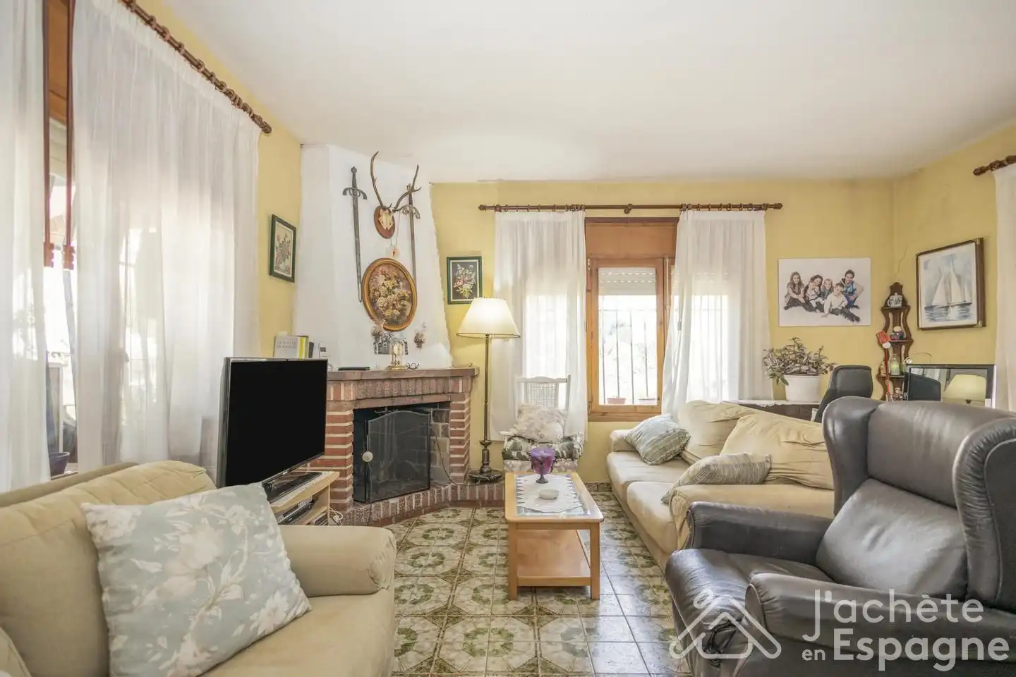 Living room of Houses for sale in San Vicente del Raspeig / Sant Vicent del Raspeig  with Private garden, Terrace and Swimming Pool