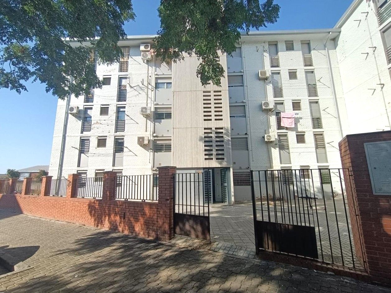 Vista exterior de Piso en venta en  Córdoba Capital