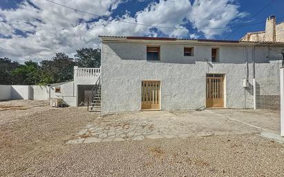 Vista exterior de Finca rústica en venda en Oliva amb Terrassa i Balcó