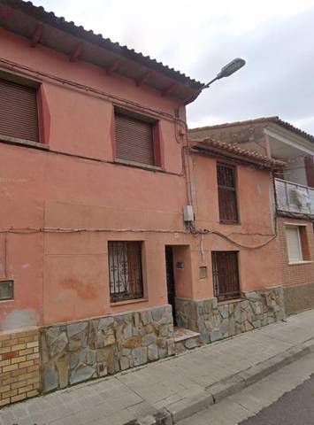 Casa-chalet en Venta en Calle RAMON Y CAJAL en Alfajarín