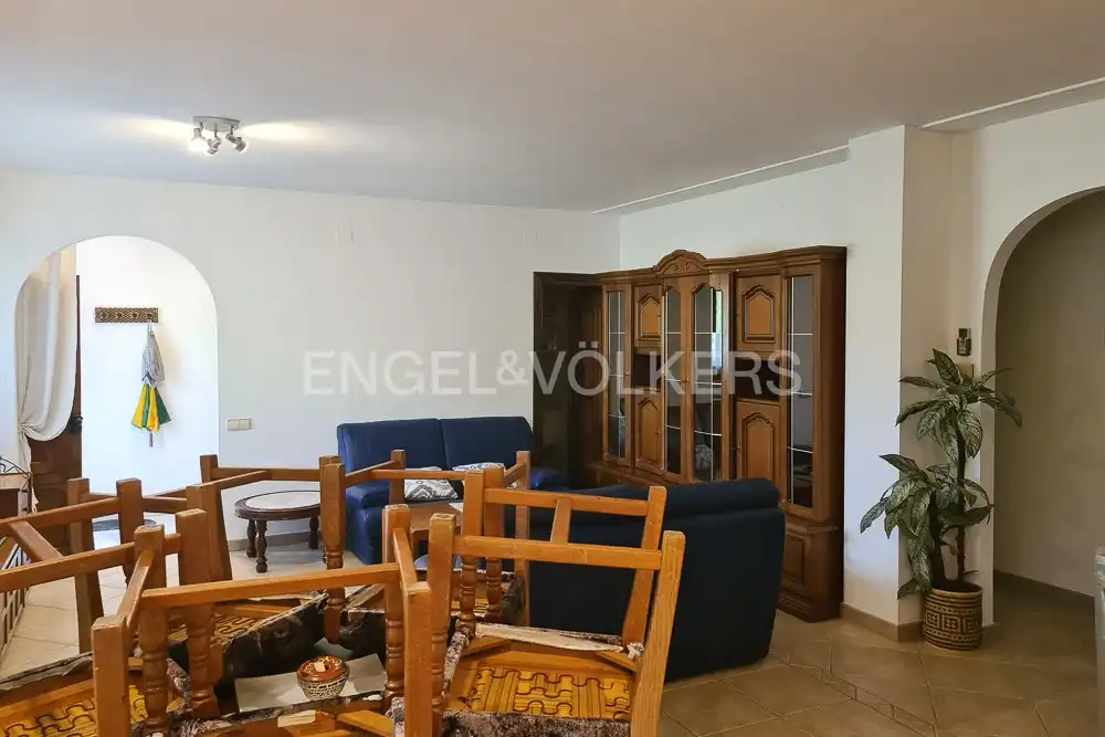 Sala d'estar de Casa o xalet en venda en Pedreguer amb Calefacció