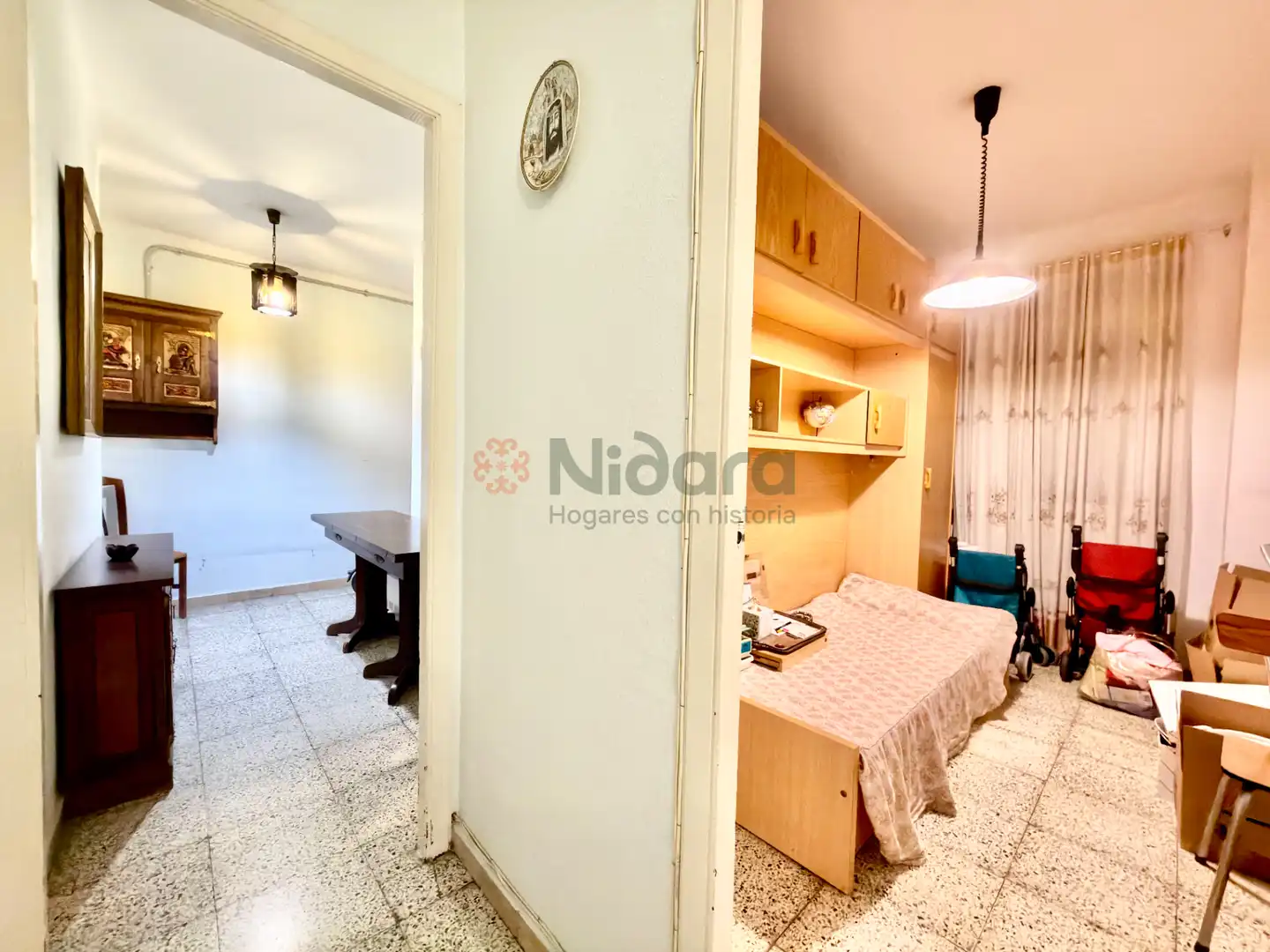 Schlafzimmer von Wohnung zum Verkauf in Barcelona mit Möbliert, Ofen und Balkon