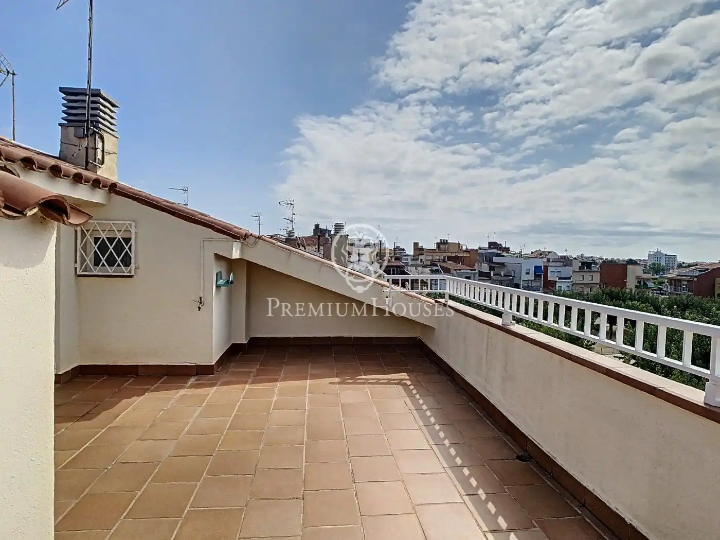 Terraza de Casa o chalet en venta en Pineda de Mar con Aire acondicionado, Calefacción y Balcón