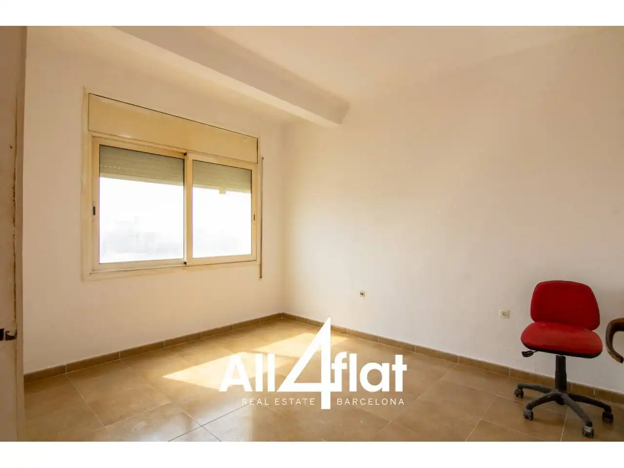 Flat with terrace for sale in Calle Tres de Abril, imagen 8