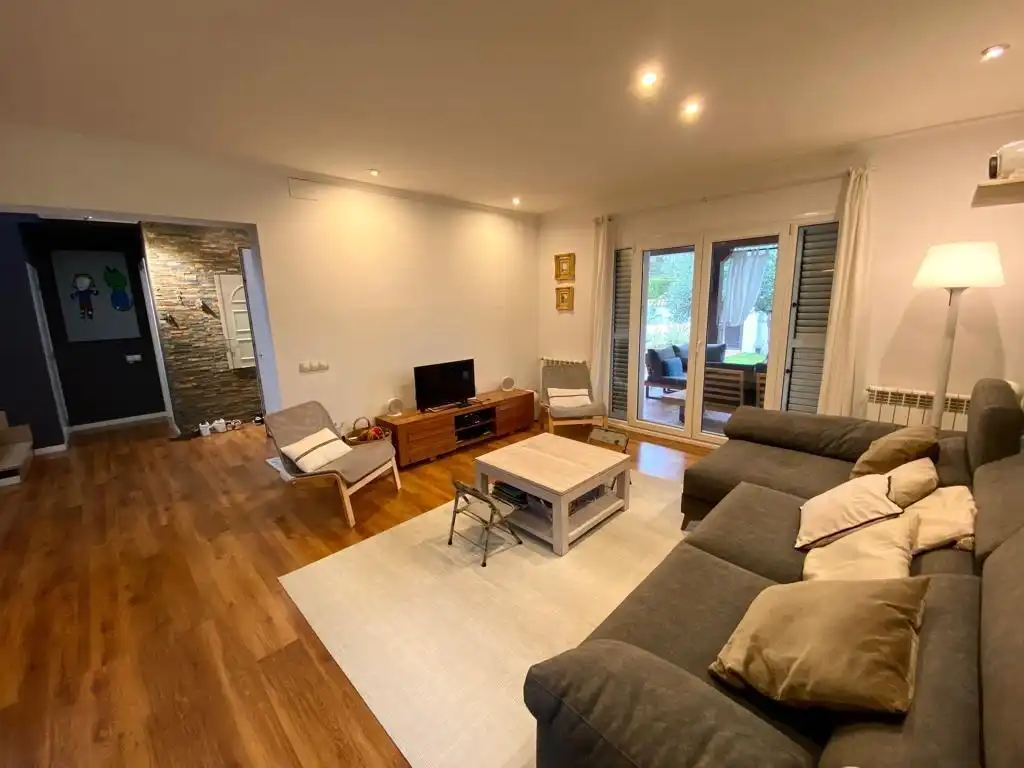 Sala de estar de Casa o chalet de alquiler en L'Eliana con Aire acondicionado, Terraza y Trastero