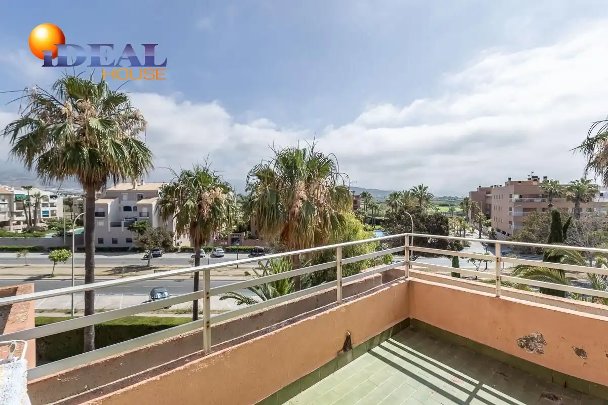 Dúplex amb piscina en venda a Salobreña Costa, imagen 15
