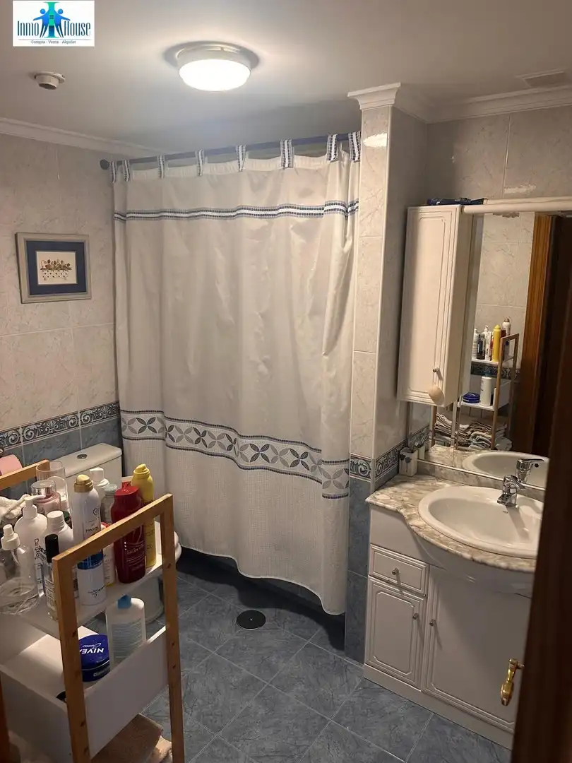 Bany de Pis en venda en Albacete amb Aire condicionat, Calefacció i Moblat