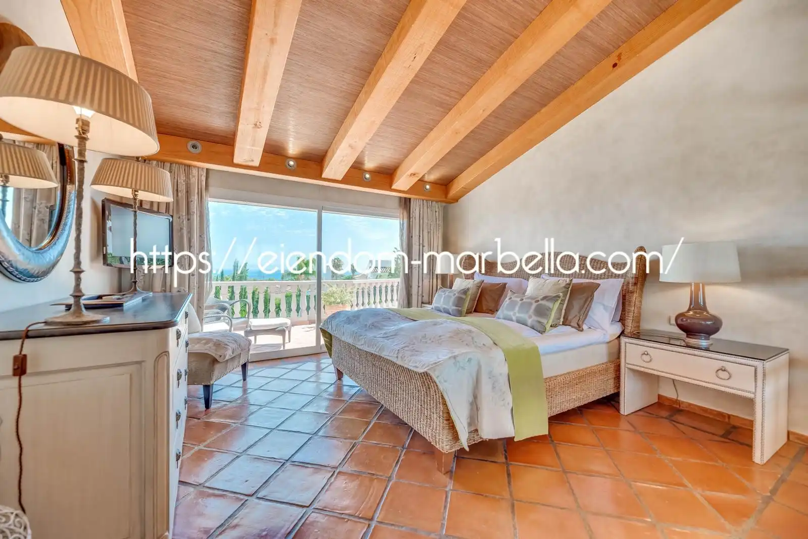 Chalet con piscina en venta en Elviria - Cabopino, imagen 18