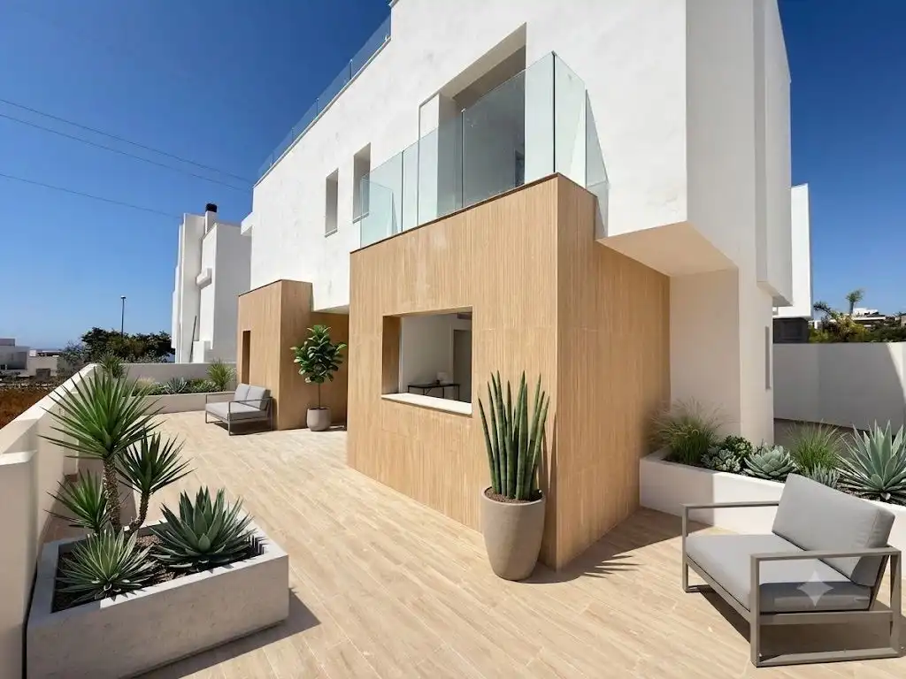 Terraza de Casa o chalet en venta en Nerja con Aire acondicionado, Jardín privado y Piscina