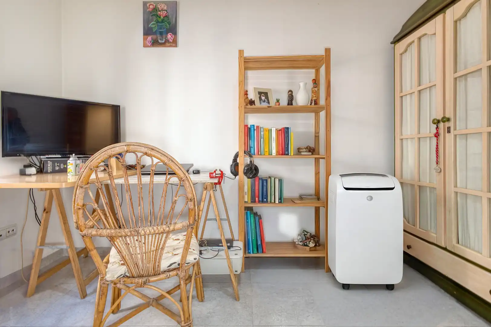 Living room of Flat for sale in Jijona / Xixona  with Storage room, Furnished and Oven