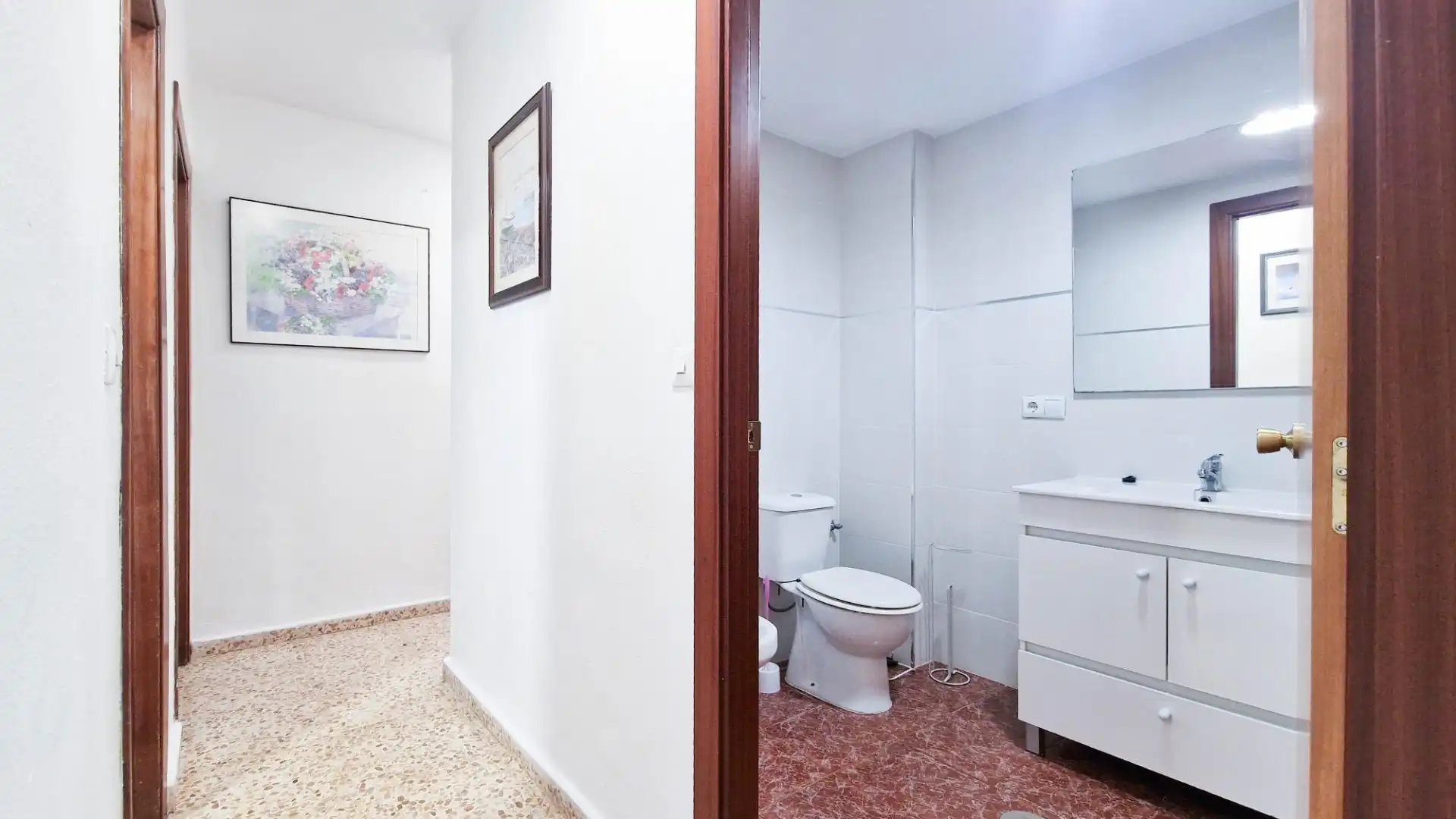 Badezimmer von Wohnung zur Miete in Badajoz mit Privatgarten, Möbliert und Balkon