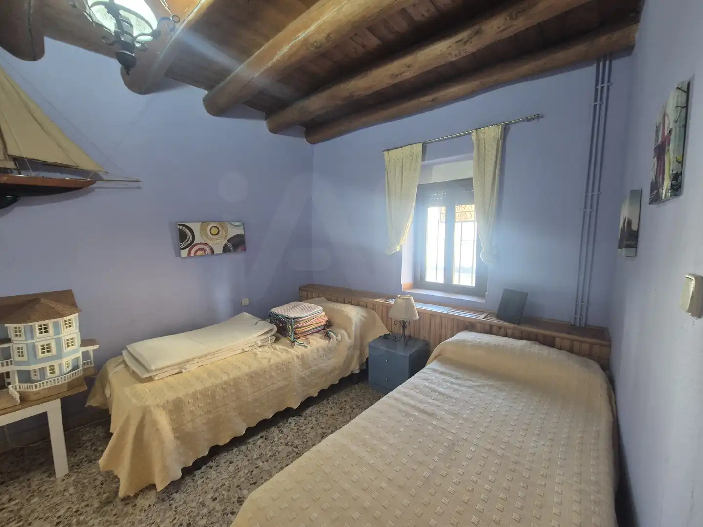 Casa rústica amb piscina en venda a Salmoral, imagen 8