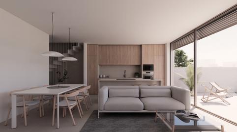 Foto 2 de Casa adosada en venda a Carrer de Salvador Espriu, 49, Riudoms, Tarragona