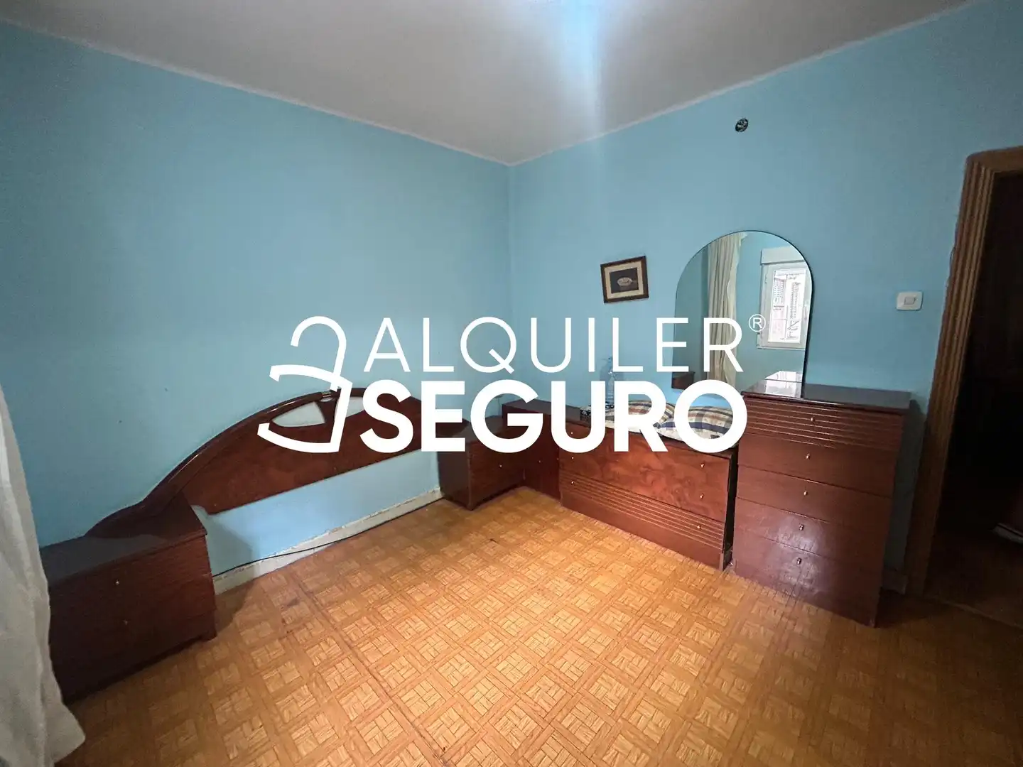 Bedroom of Flat for rent in Madrid  with Air Conditioner, Heating and Furnished