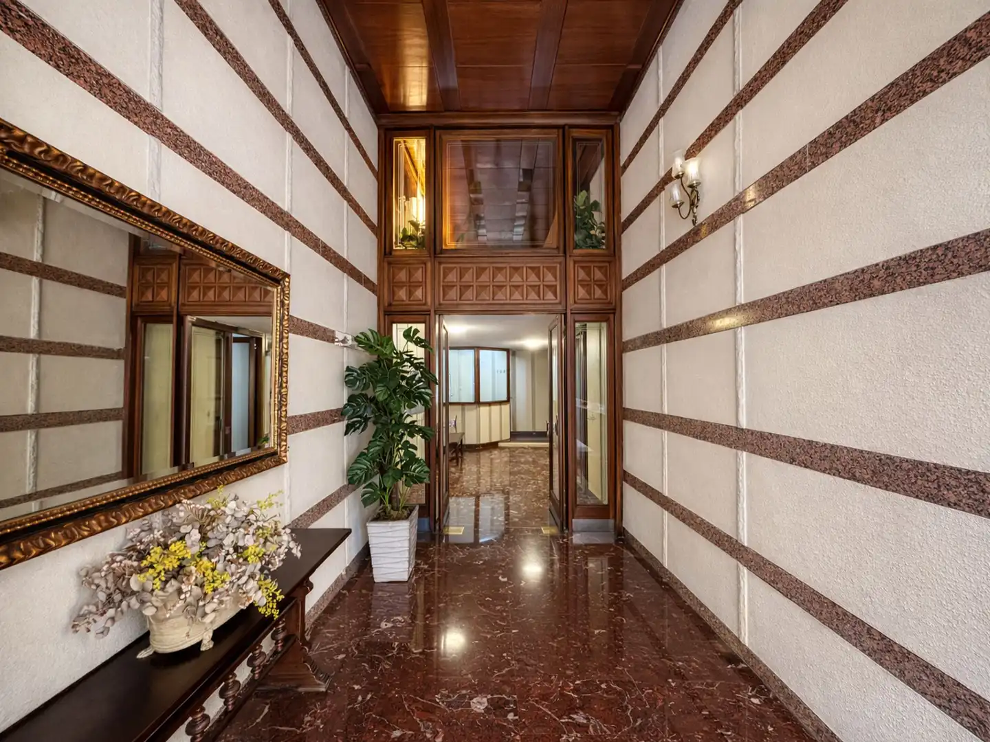 Flat for sale in Zaragoza  with Heating