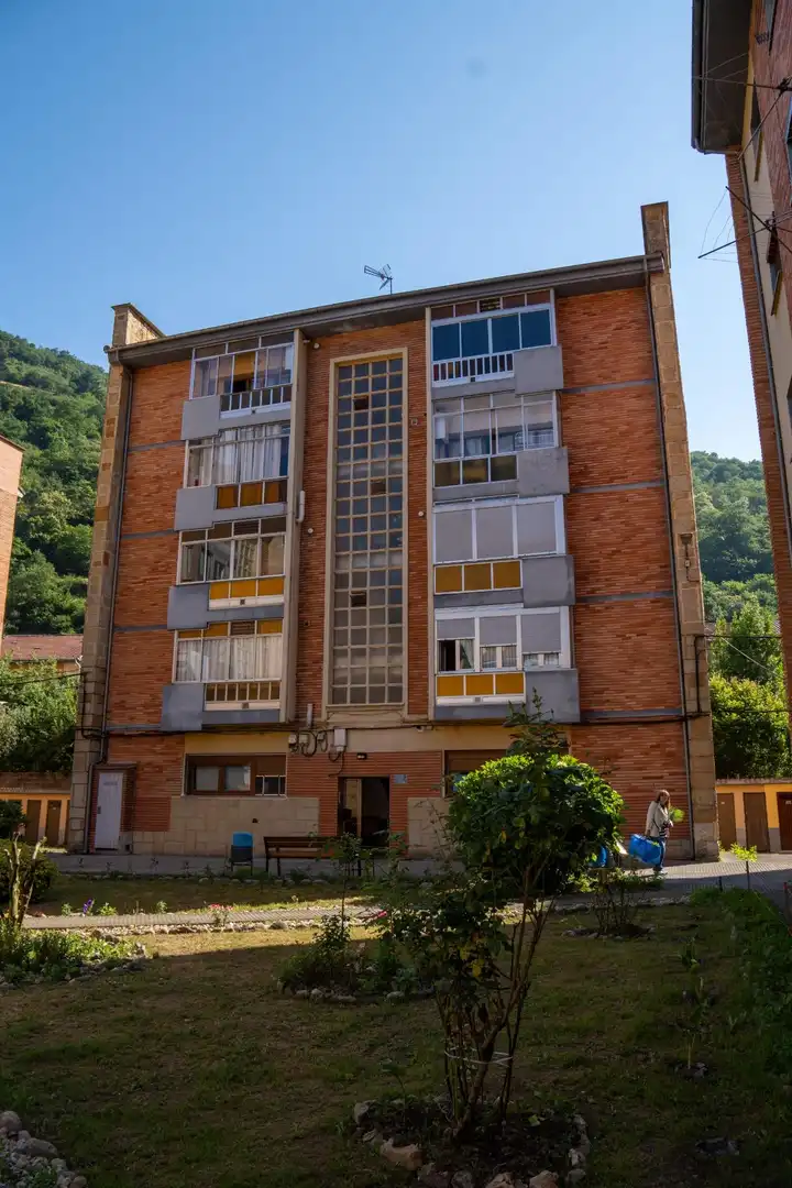 Exterior view of Flat for sale in Aller  with Heating and Furnished