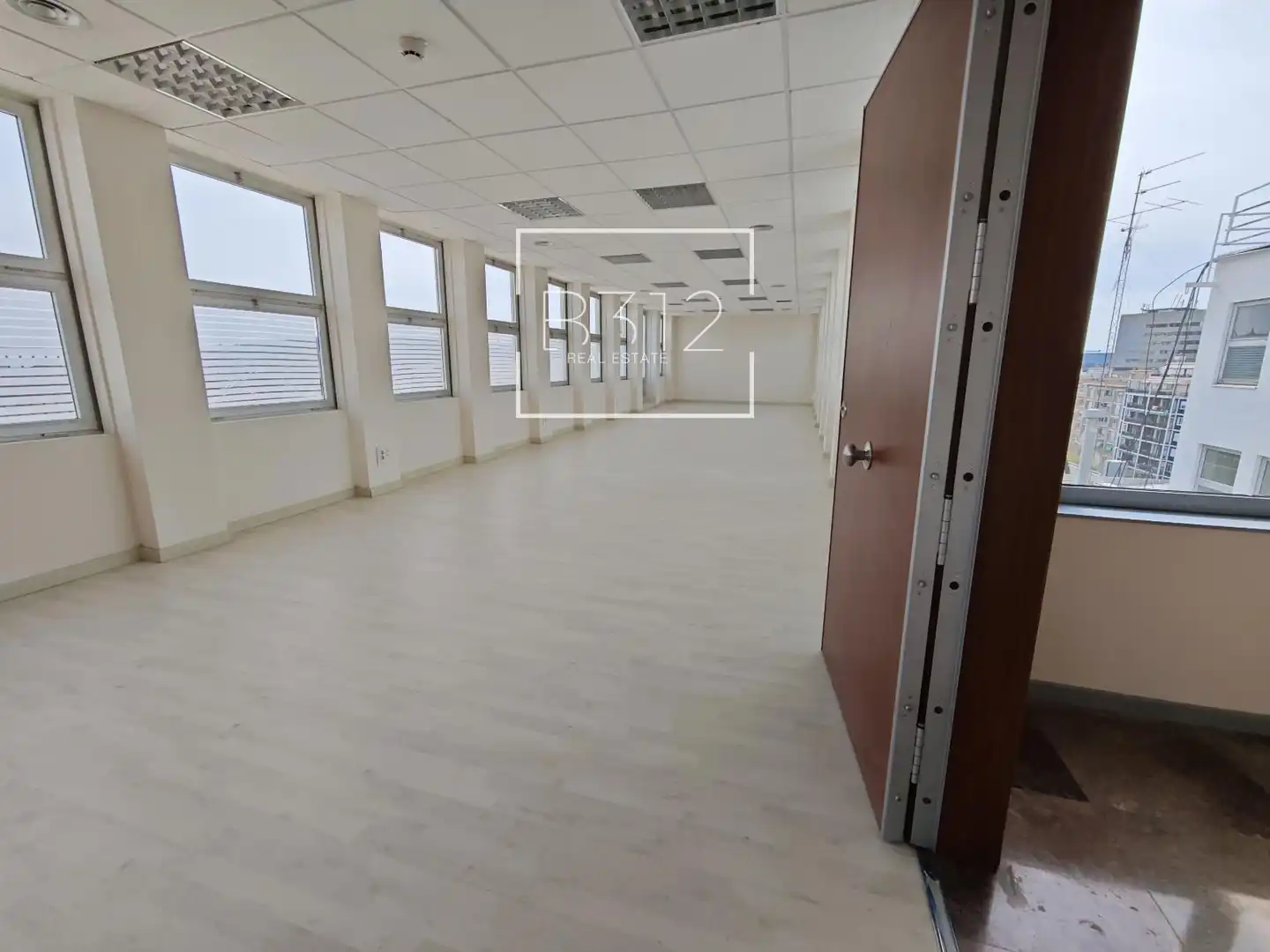 Oficina de alquiler en Barcelona con Aire acondicionado, Calefacción y Terraza