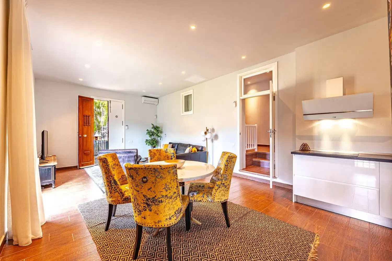 Comedor de Casa o chalet en venta en Telde con Jardín privado, Terraza y Piscina