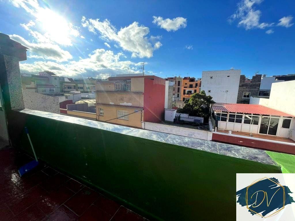Vista exterior de Piso de alquiler en San Cristóbal de la Laguna con Amueblado