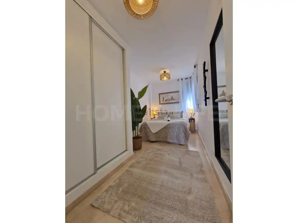 Schlafzimmer von Maisonette zum Verkauf in Benalmádena mit Klimaanlage, Privatgarten und Terrasse